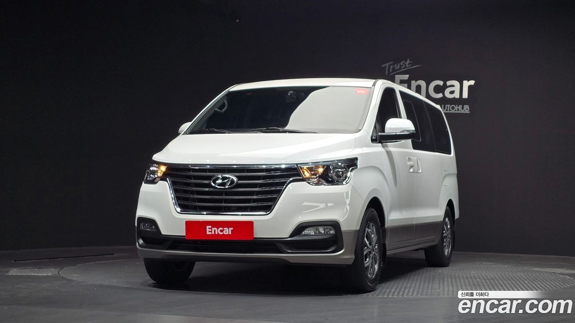 Hyundai Starex 2021
