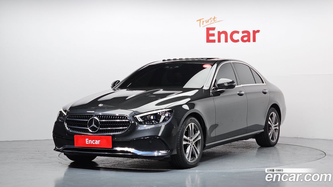 Mercedes-Benz E-Class 2021
