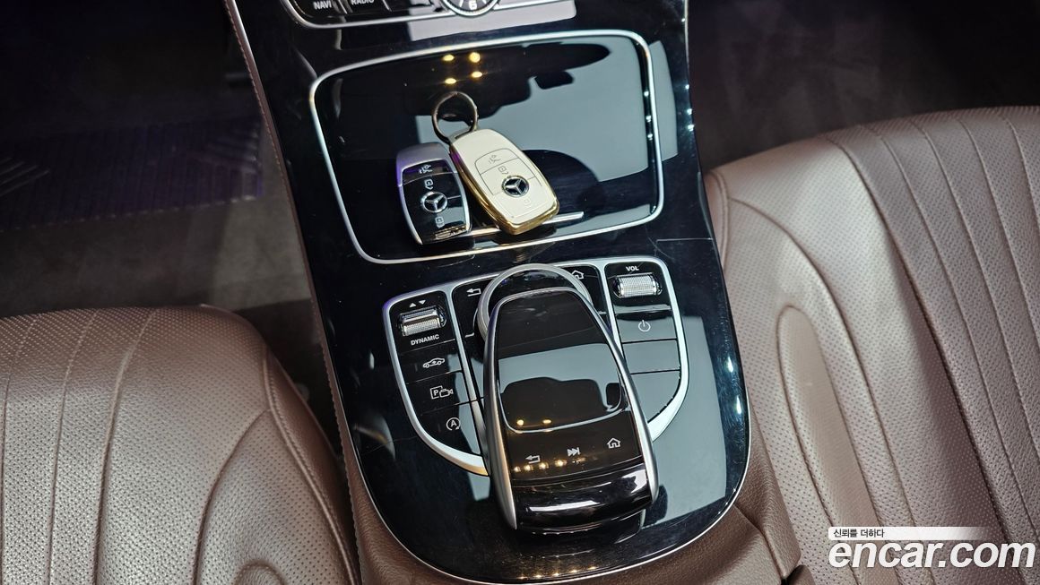 Mercedes-Benz CLS-Class 2019