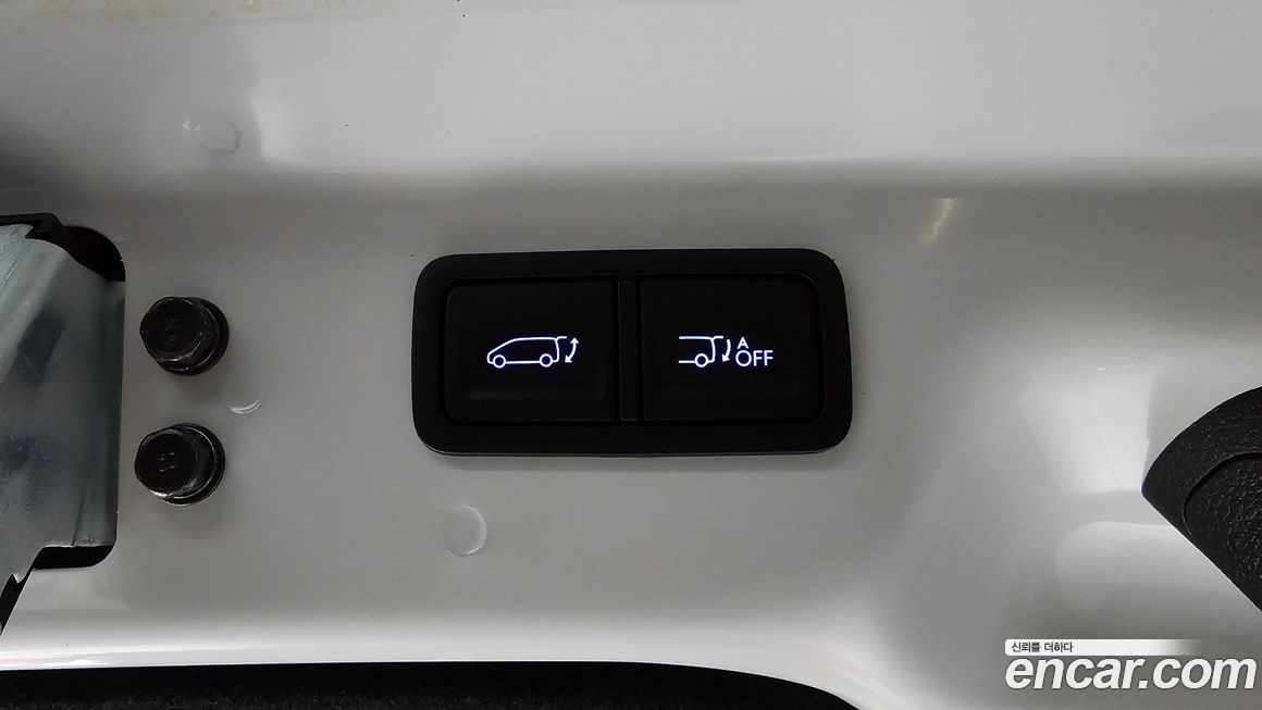 Hyundai Staria 2025