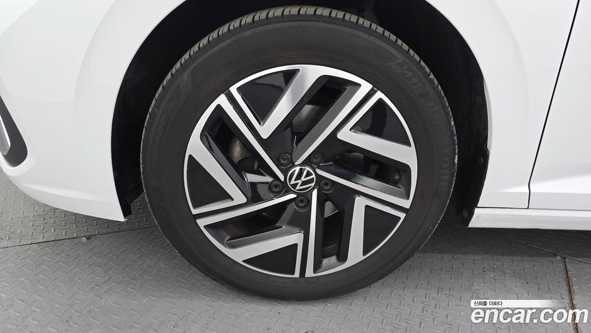 Volkswagen Jetta 2023