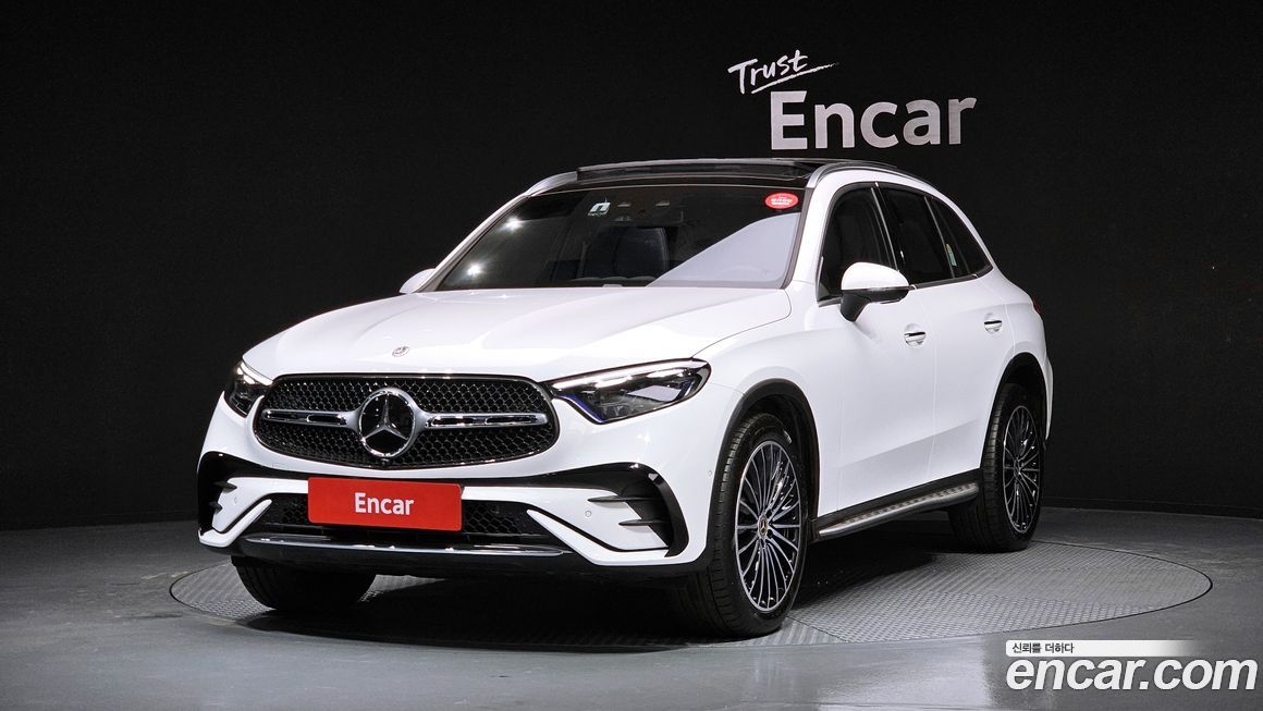 Mercedes-Benz GLC-Class 2025