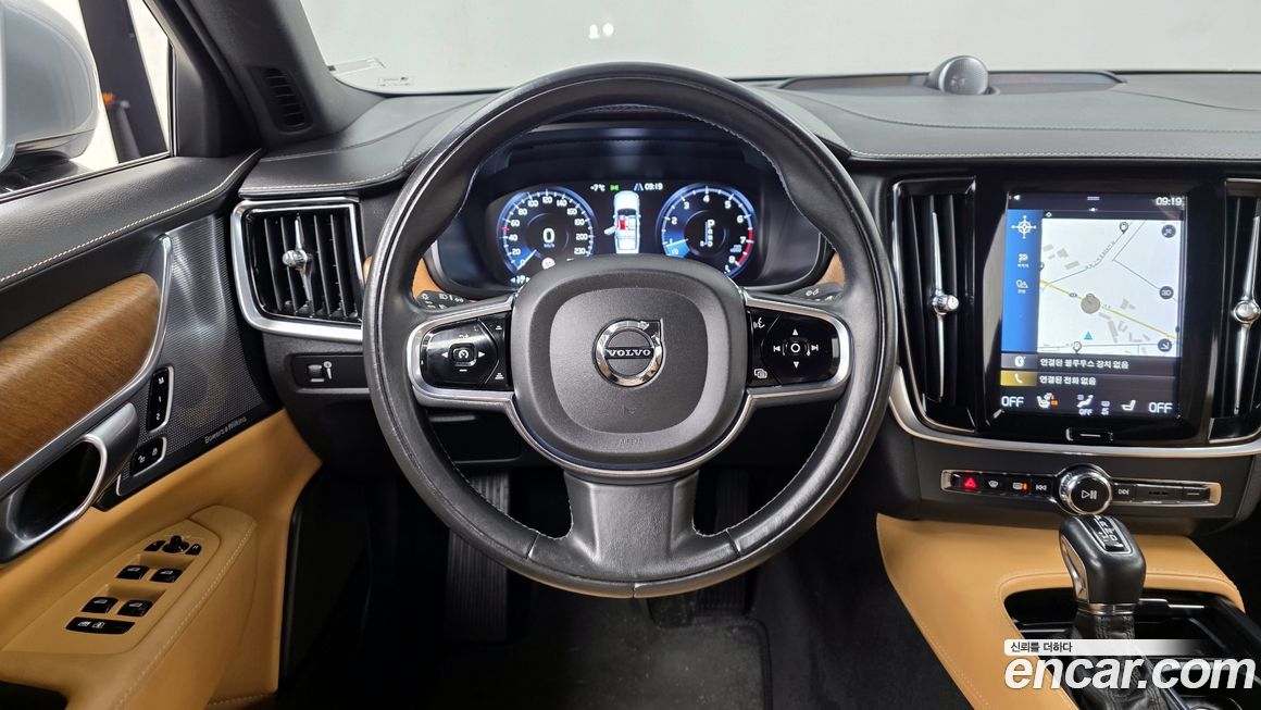 Volvo S90 2019