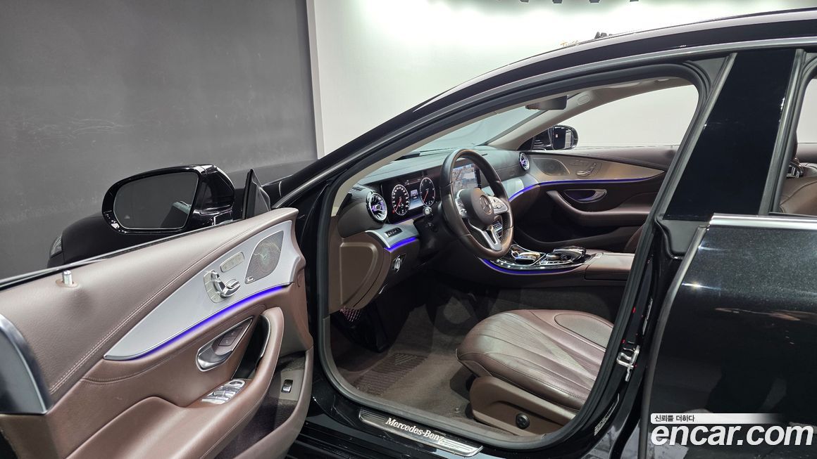 Mercedes-Benz CLS-Class 2019