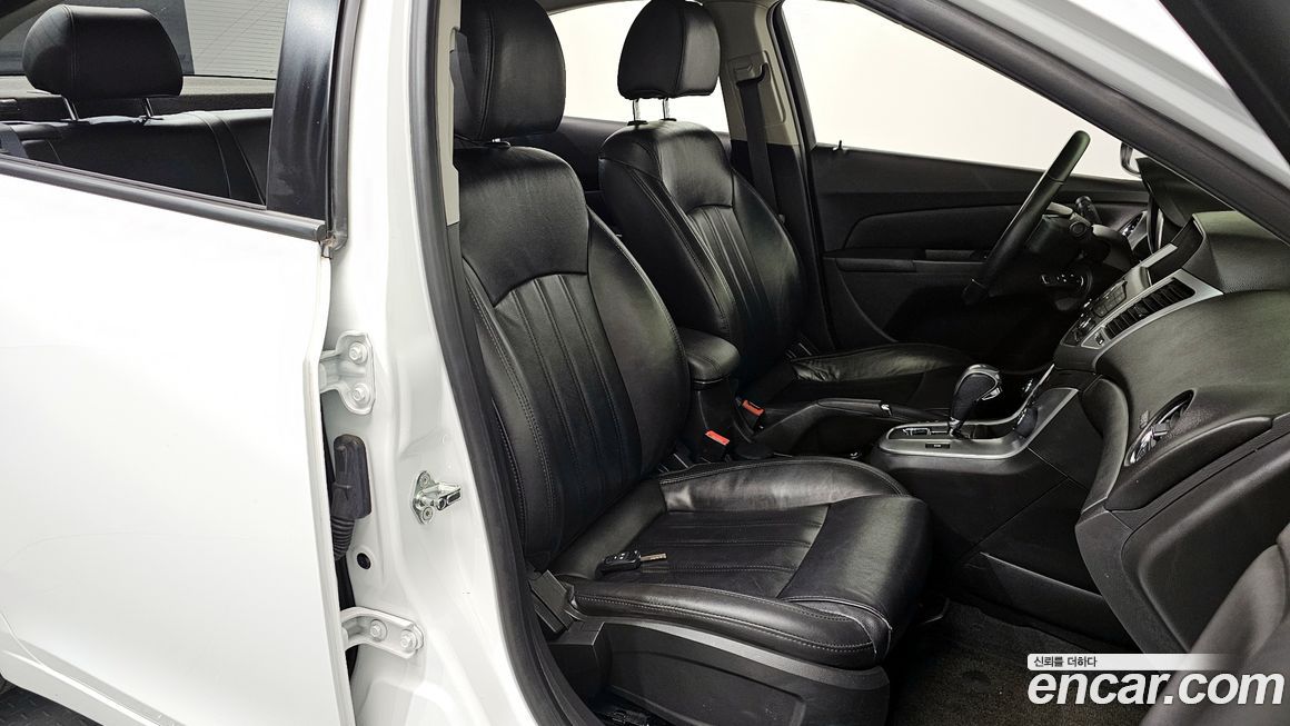 ChevroletGMDaewoo Cruze 2012