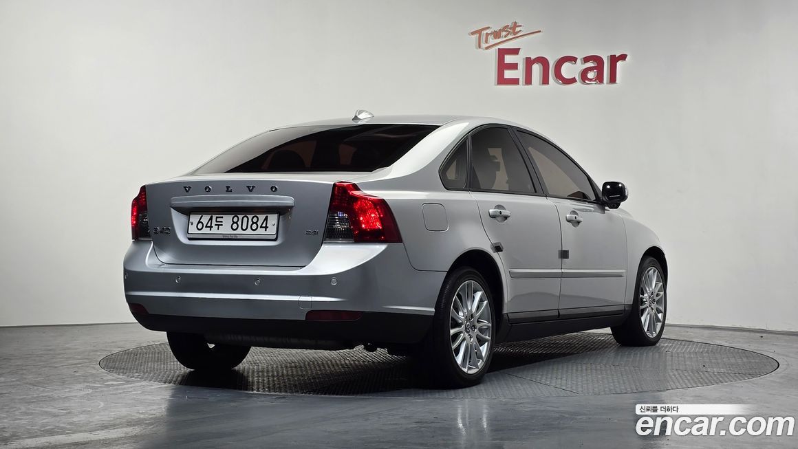 Volvo S40 2009
