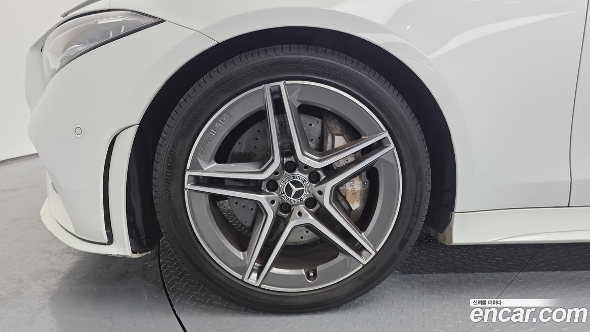 Mercedes-Benz CLS-Class 2019