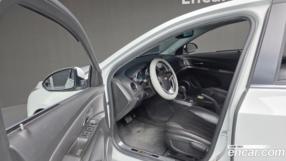 ChevroletGMDaewoo Cruze 2013