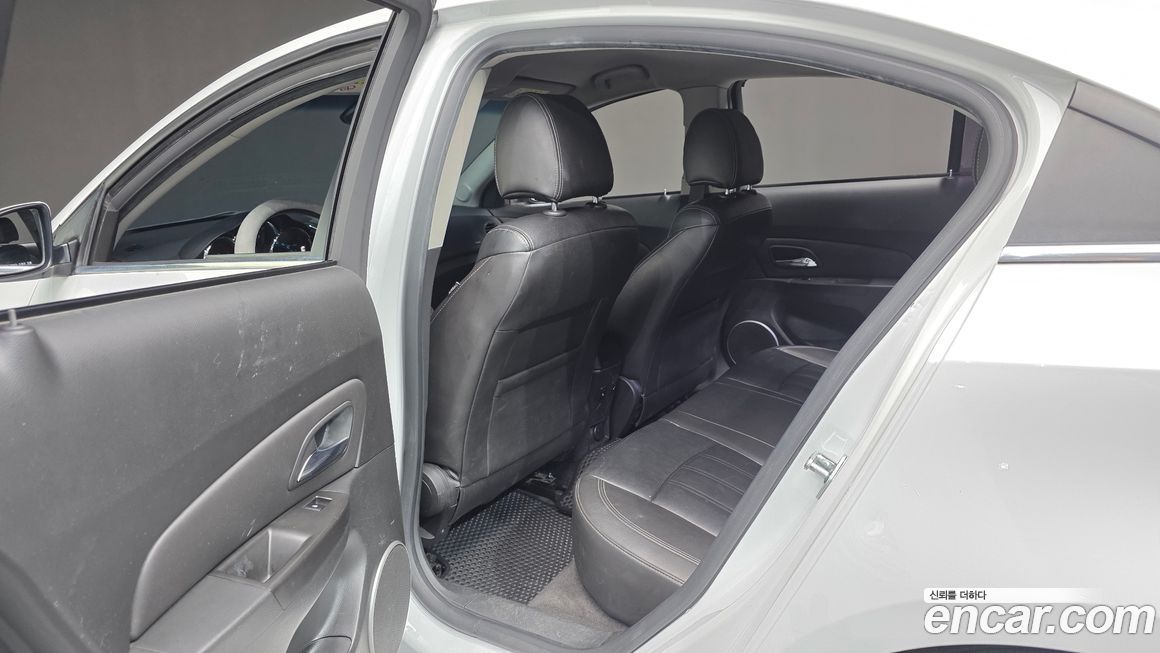 ChevroletGMDaewoo Cruze 2013