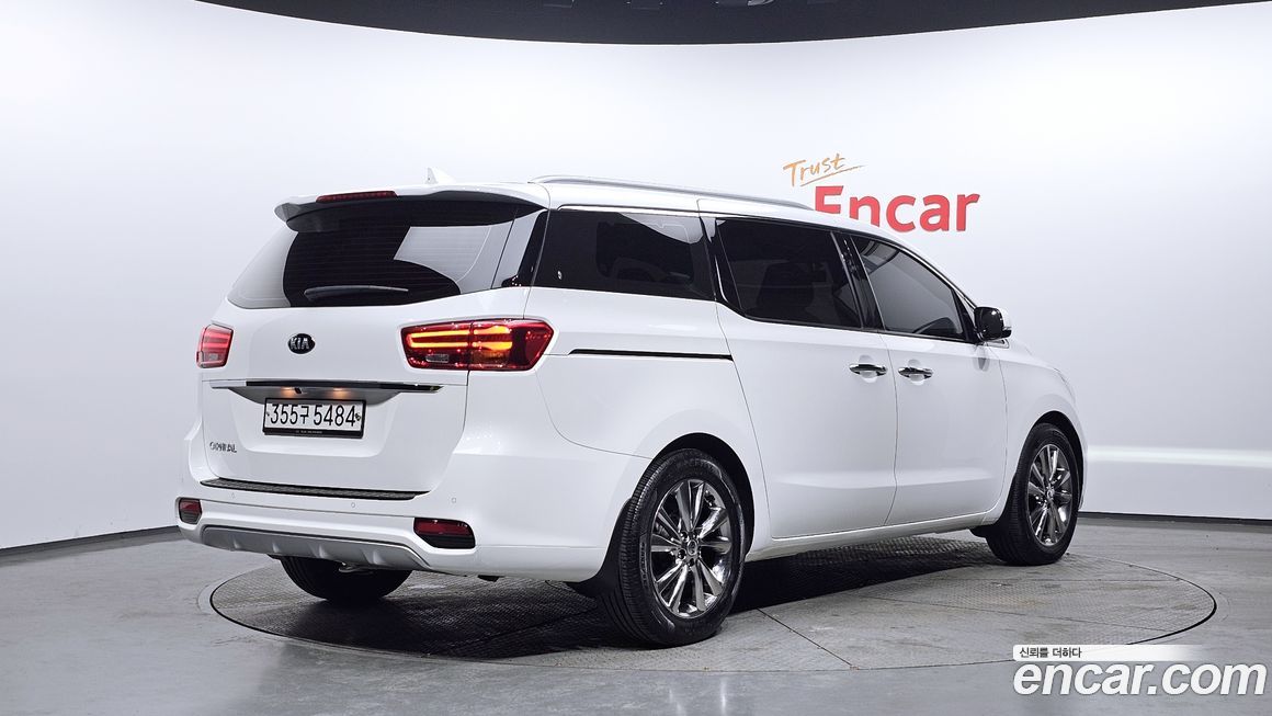 Kia Canival 2019