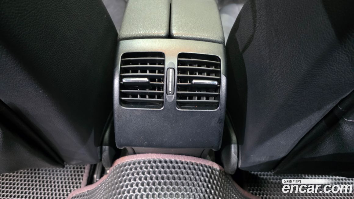 Mercedes-Benz C-Class 2010