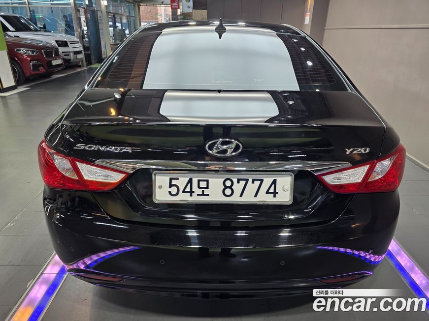 Hyundai Sonata 2010