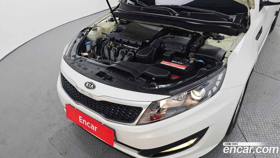 Kia K5 2011