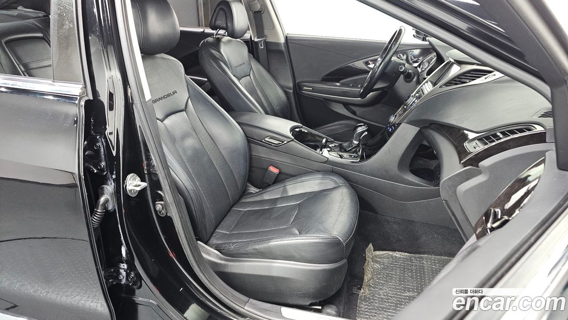 Hyundai Grandeur 2011