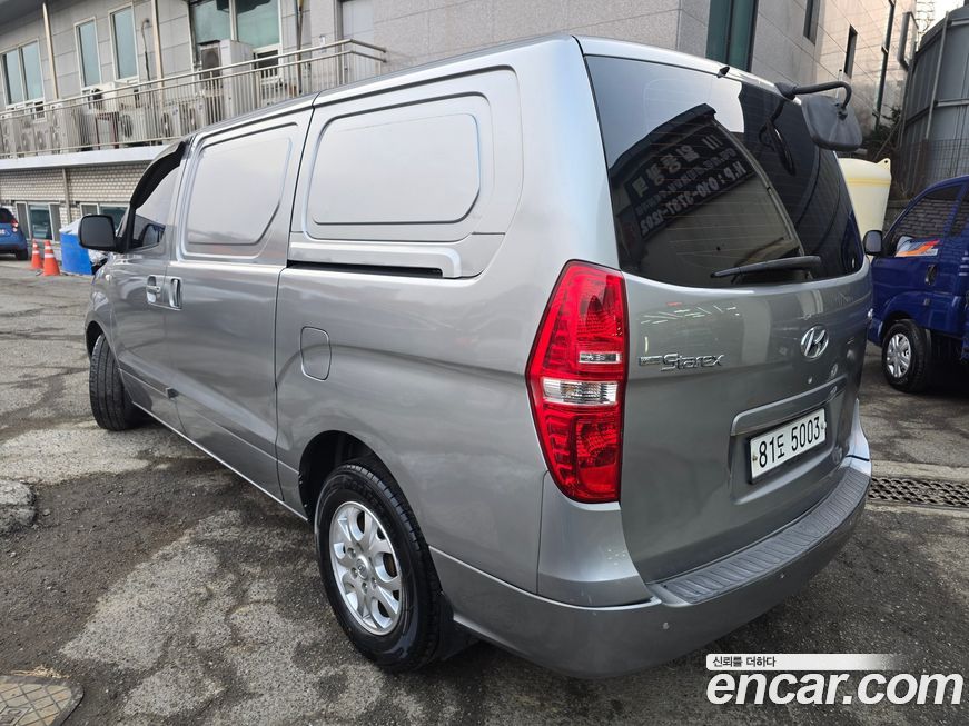 Hyundai Starex 2012