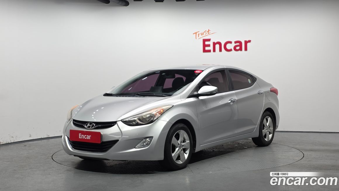 Hyundai AVANTE 2011