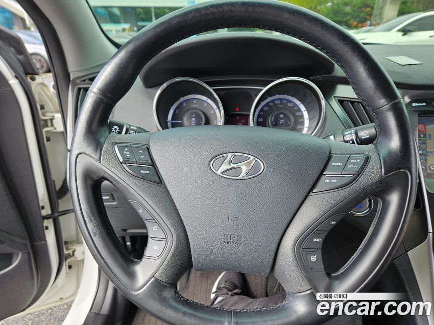 Hyundai Sonata 2013