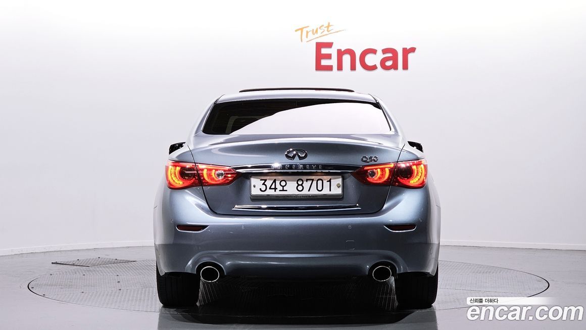 Infiniti Q50 2014