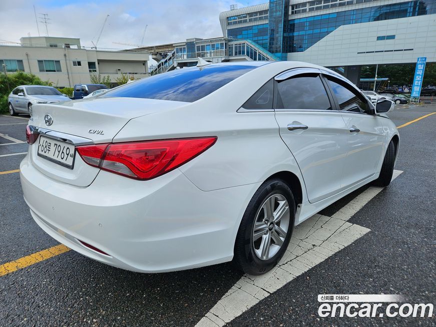 Hyundai Sonata 2013