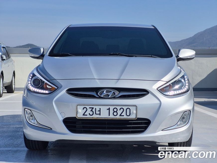 Hyundai Accent 2014