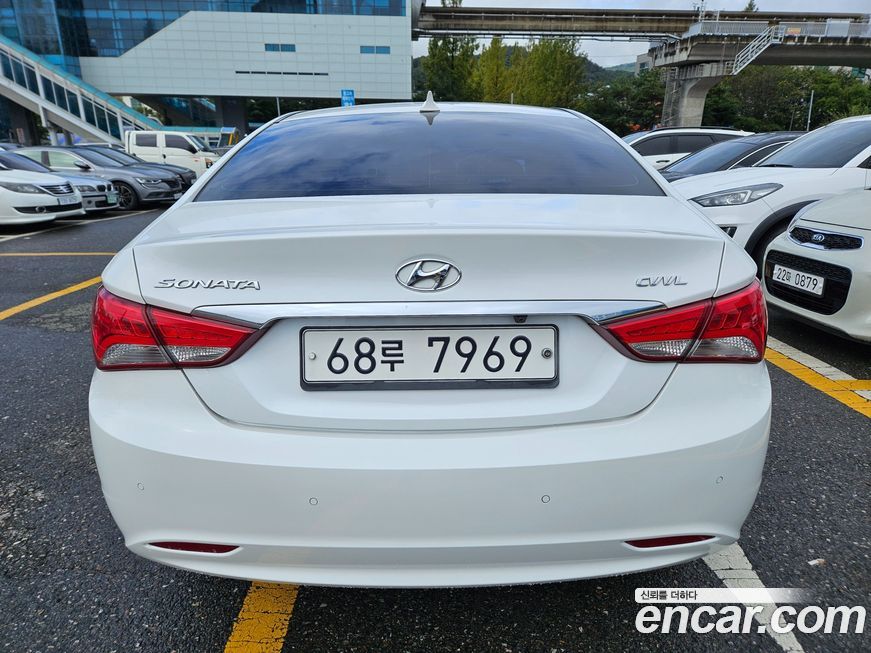 Hyundai Sonata 2013
