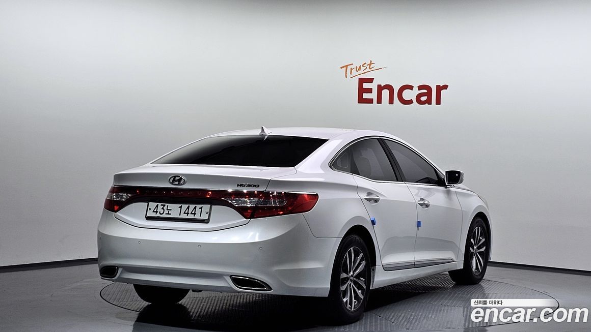 Hyundai Grandeur 2012