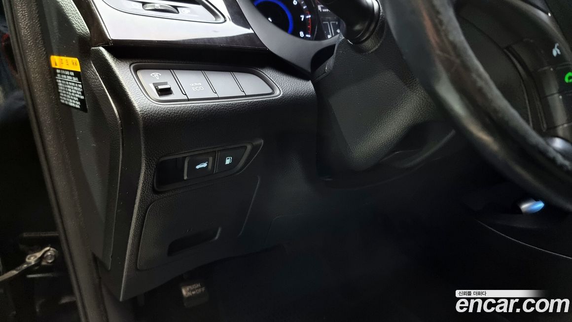 Hyundai Grandeur 2012