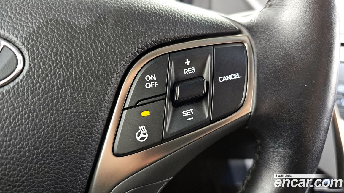 Hyundai Grandeur 2012