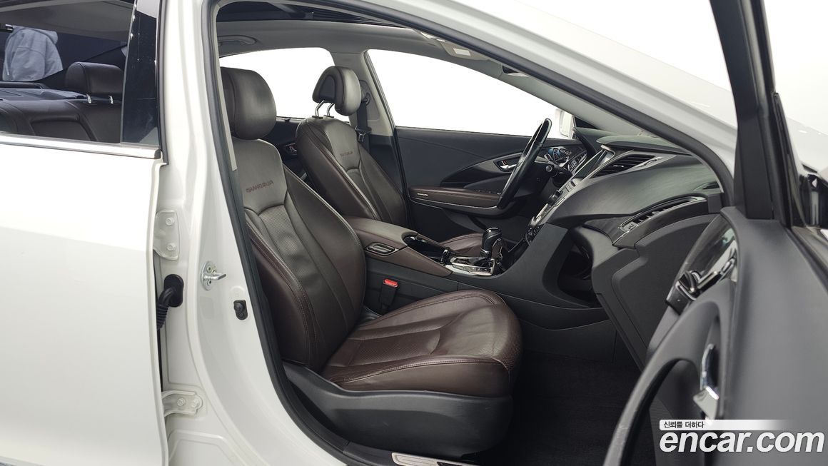 Hyundai Grandeur 2011