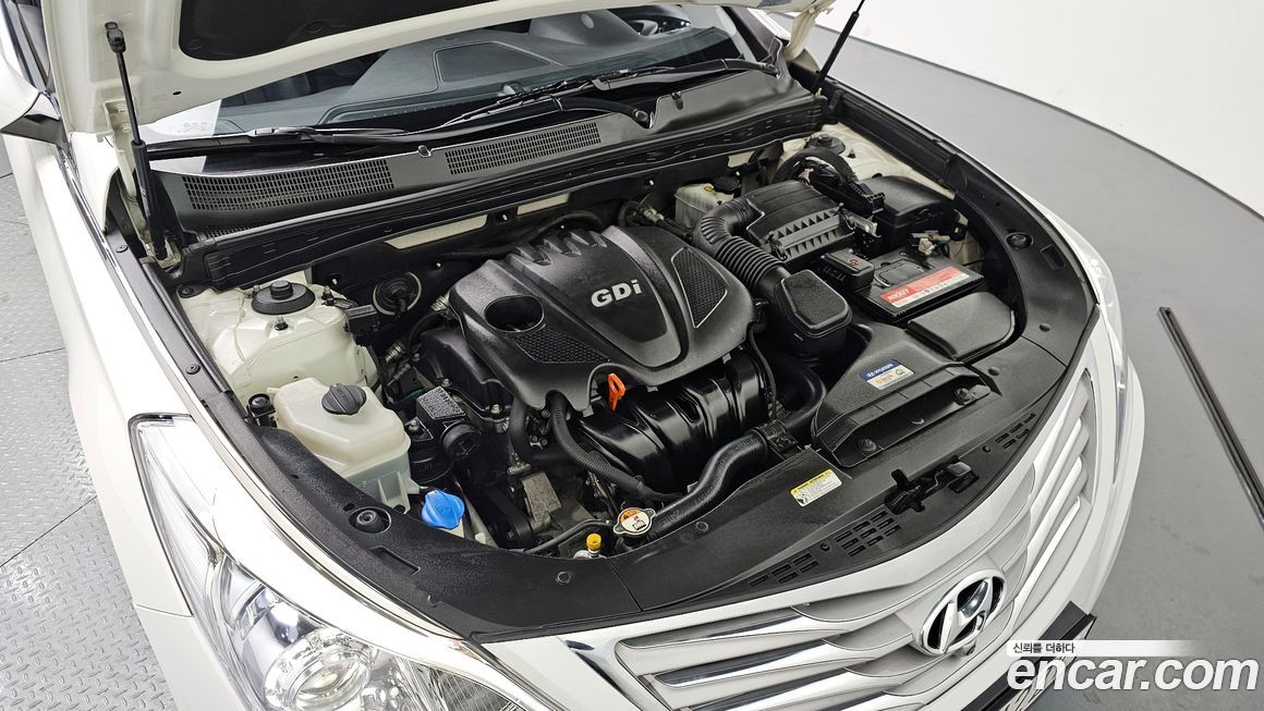 Hyundai Grandeur 2012