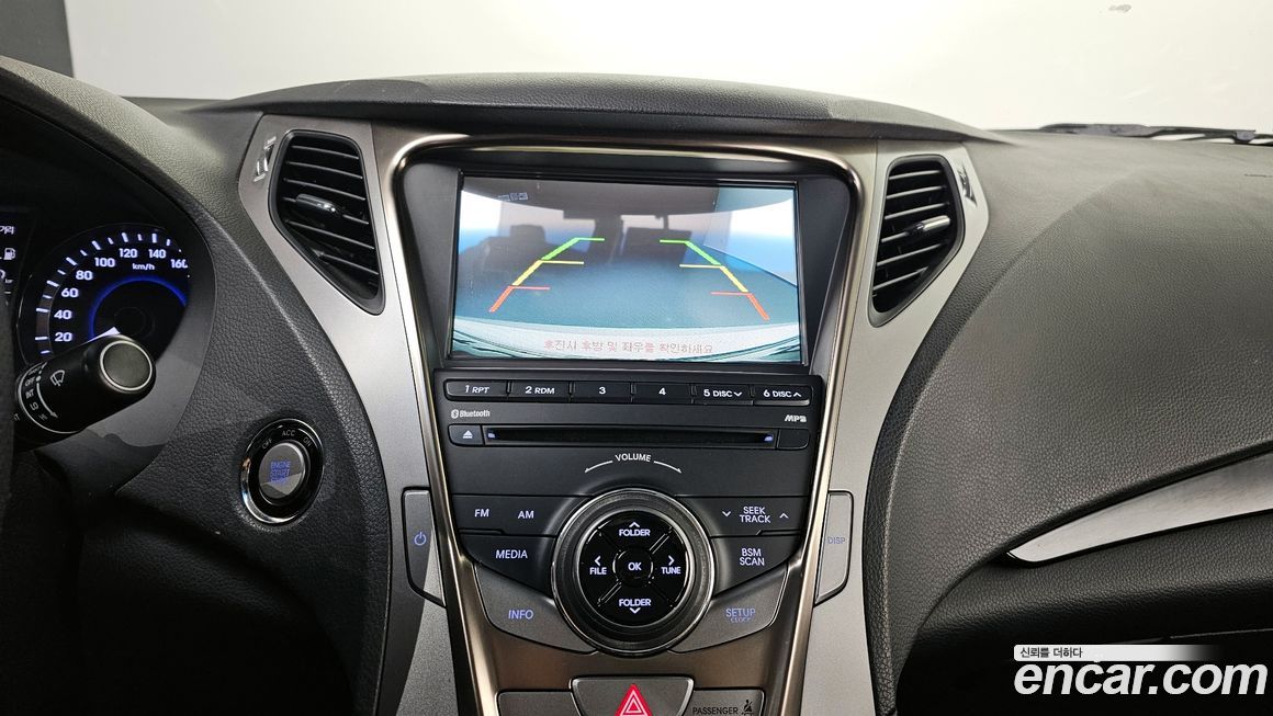 Hyundai Grandeur 2012