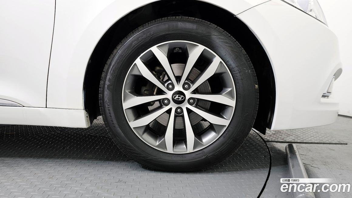 Hyundai Grandeur 2012