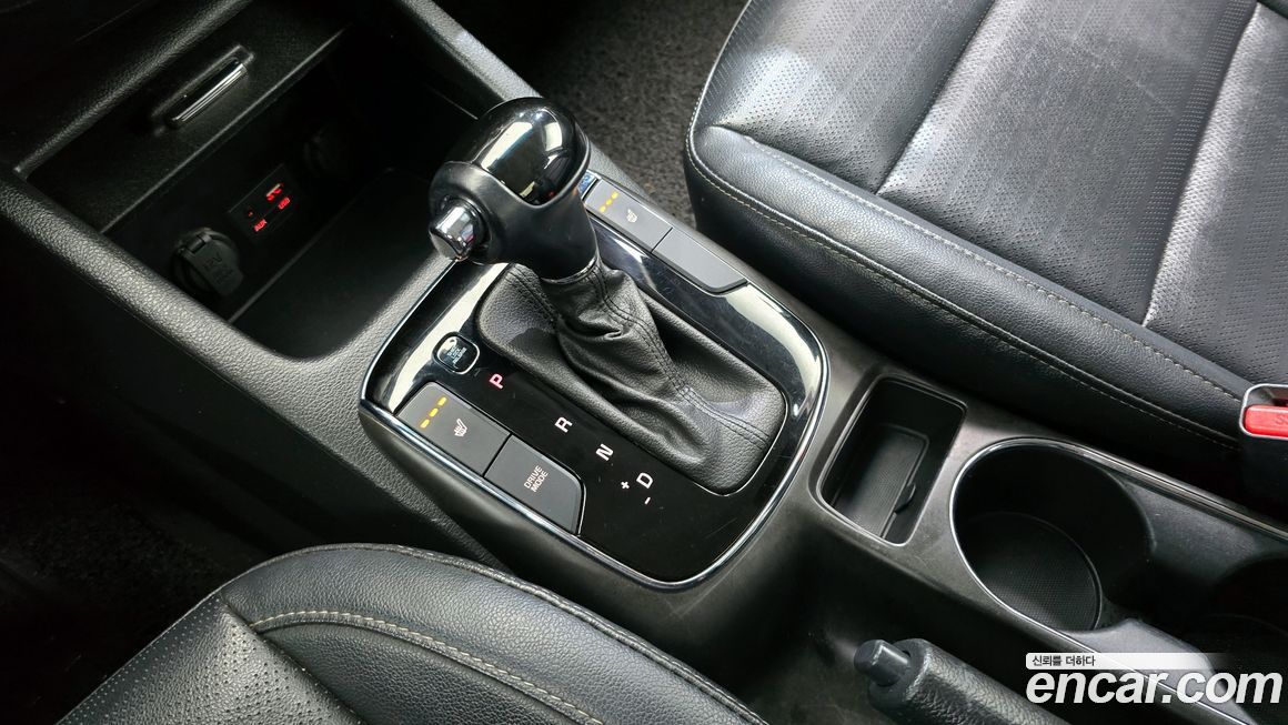 Kia K3 2016