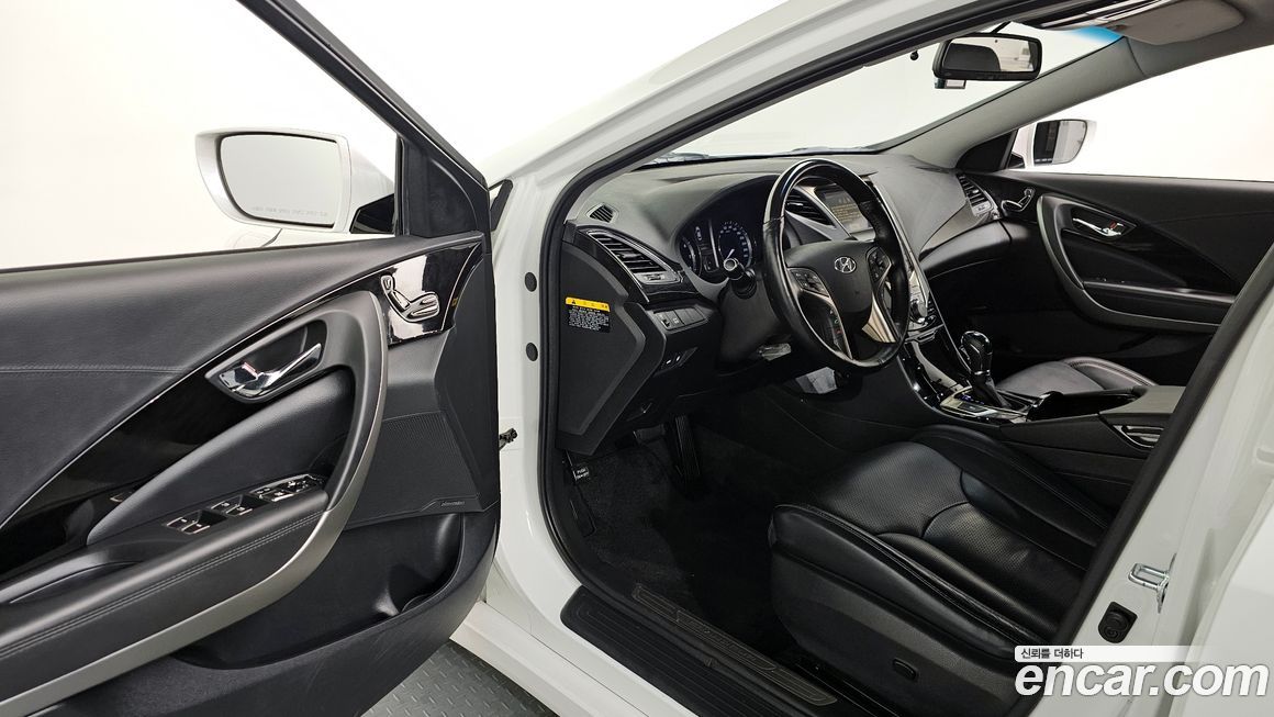 Hyundai Grandeur 2012