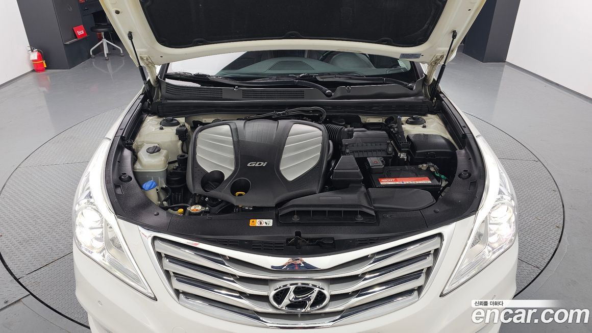 Hyundai Grandeur 2011