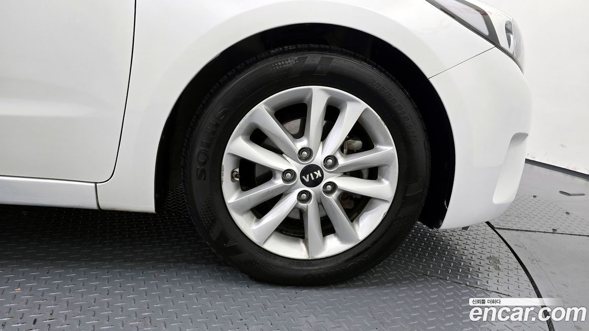 Kia K3 2016