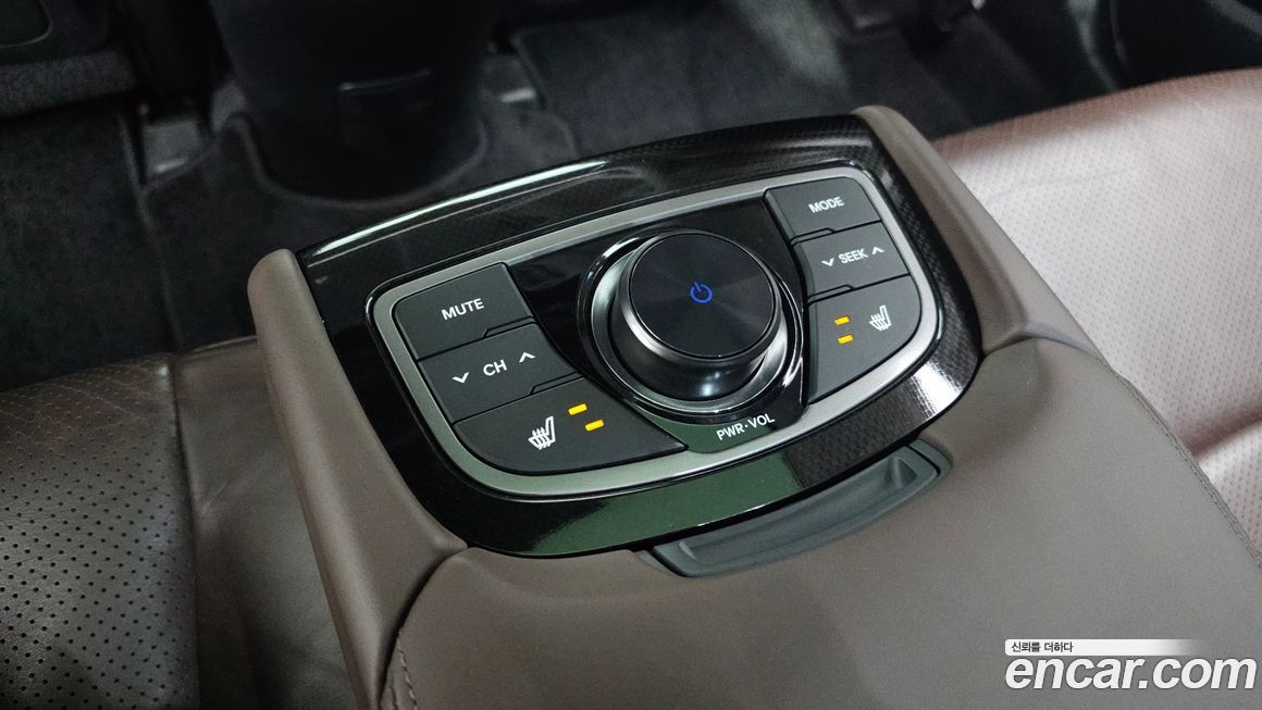 Hyundai Grandeur 2011