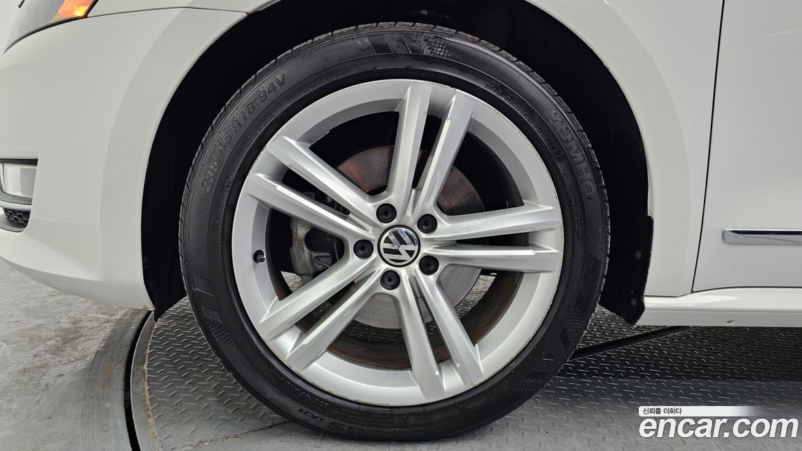 Volkswagen Passat 2014