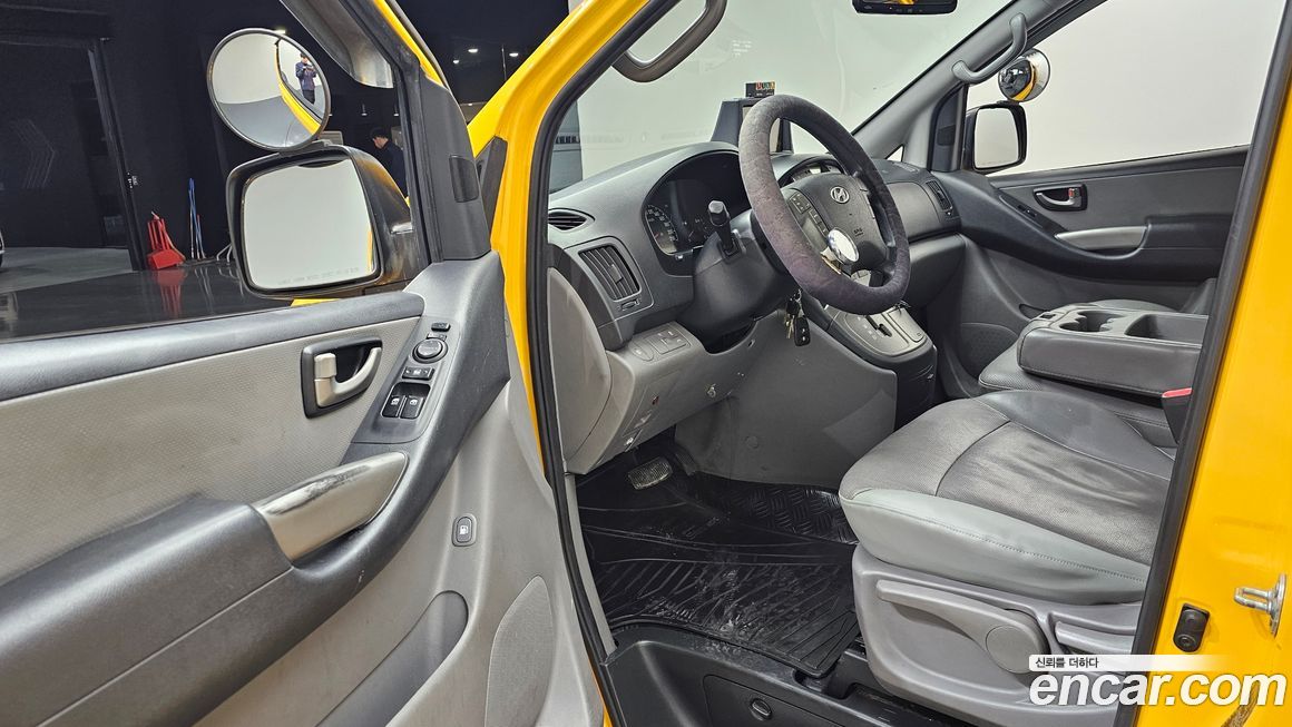 Hyundai Starex 2013