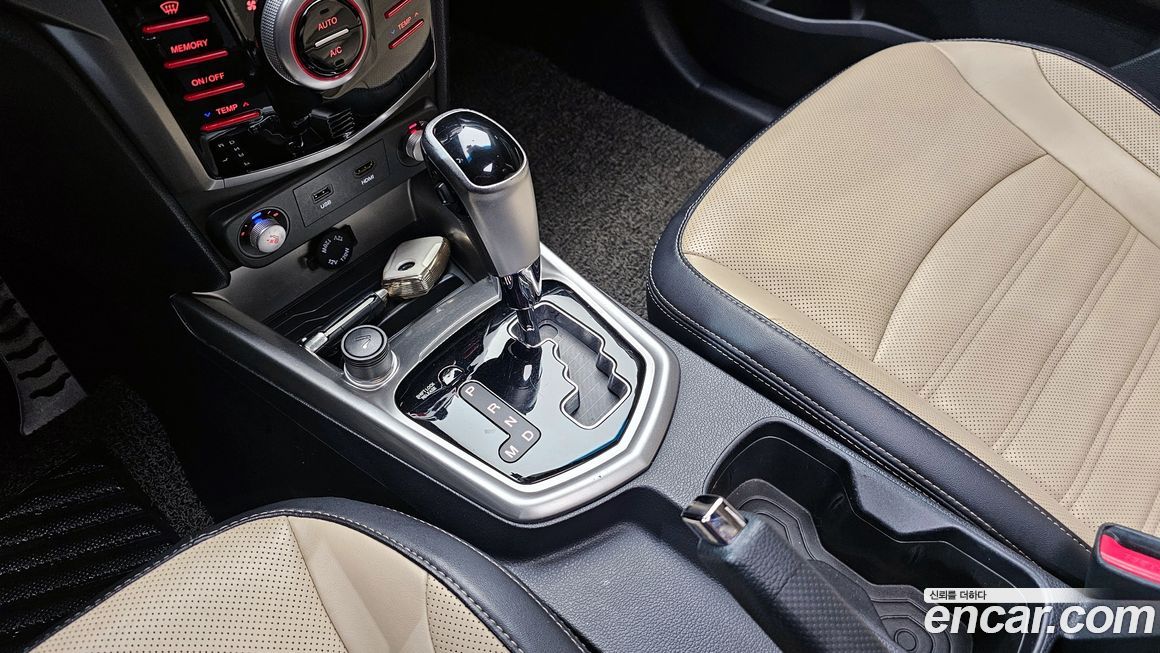 KG_Mobility_Ssangyong TIBOLI 2015