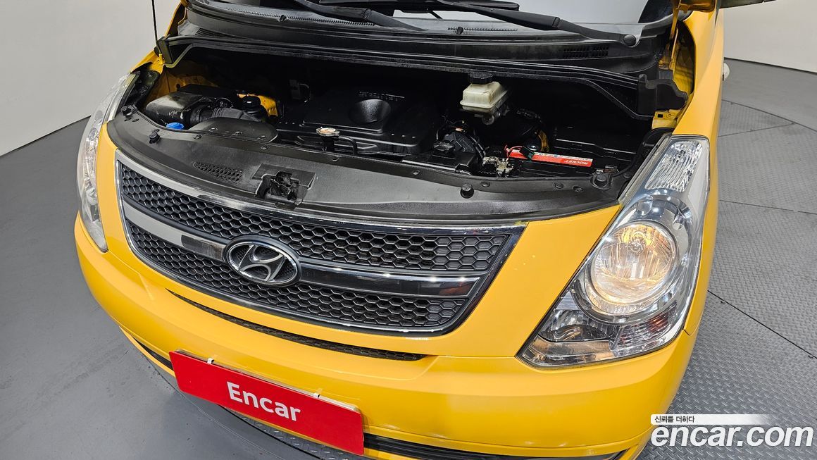 Hyundai Starex 2013