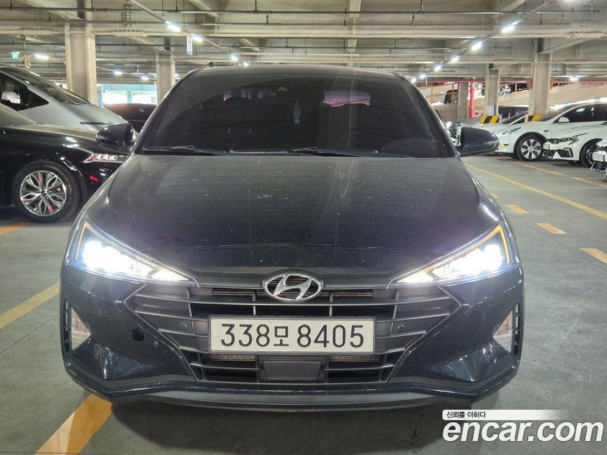 Hyundai AVANTE 2019