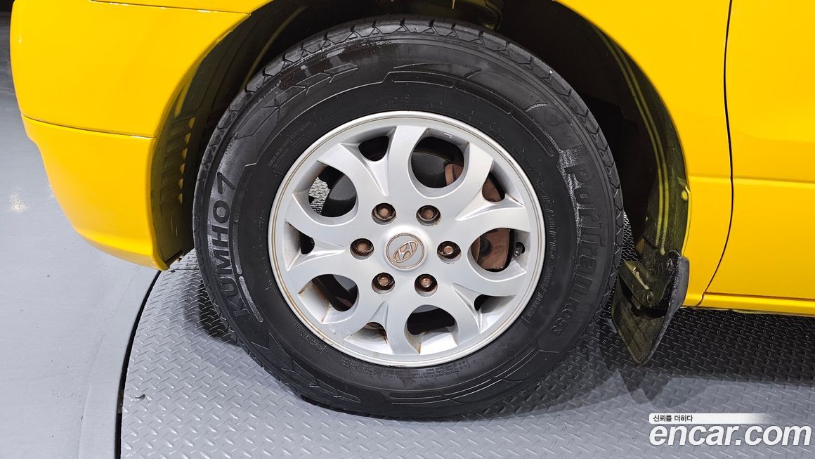 Hyundai Starex 2013