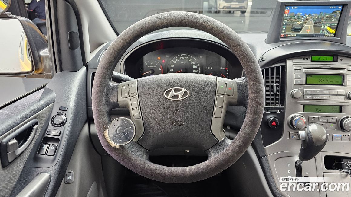 Hyundai Starex 2013