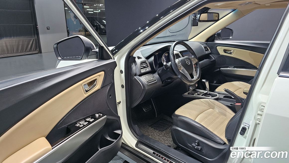 KG_Mobility_Ssangyong TIBOLI 2015