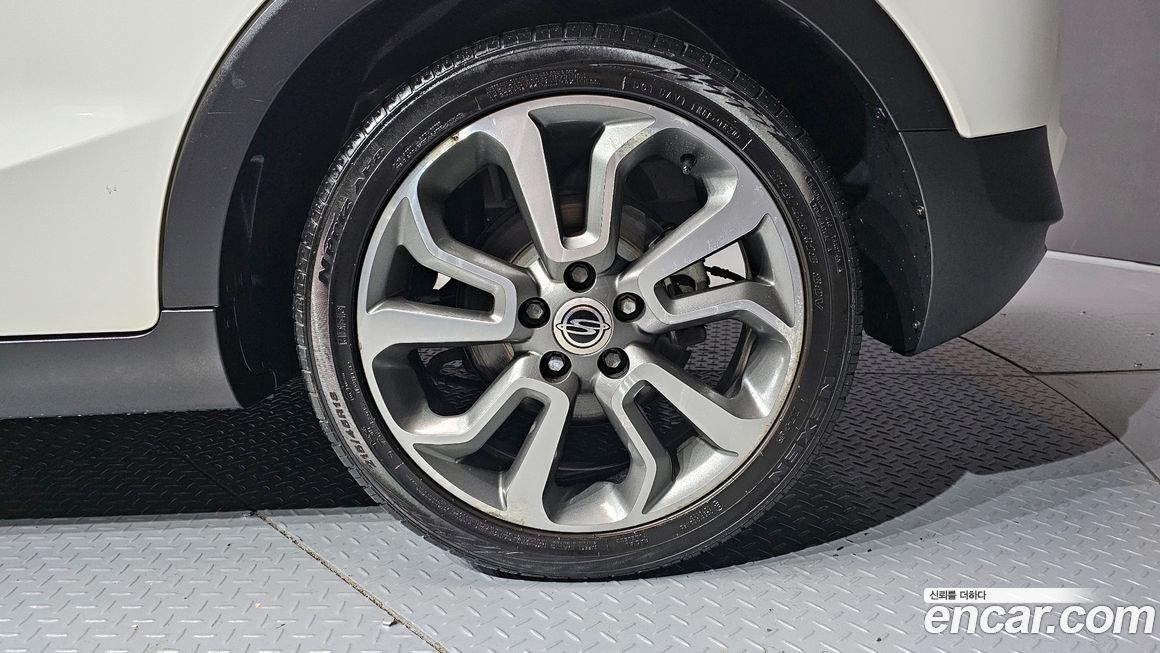 KG_Mobility_Ssangyong TIBOLI 2015