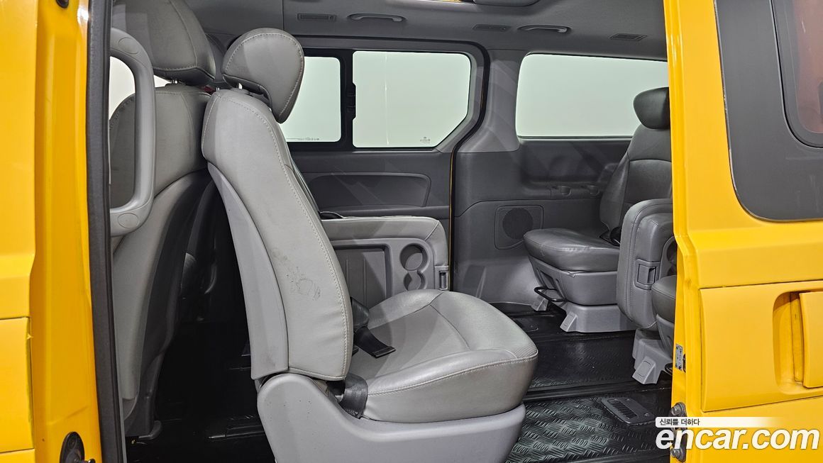 Hyundai Starex 2013