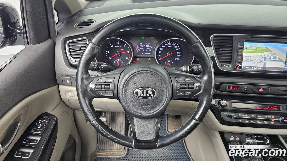 Kia Canival 2015