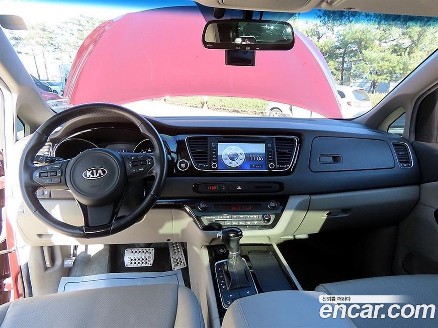 Kia Canival 2015