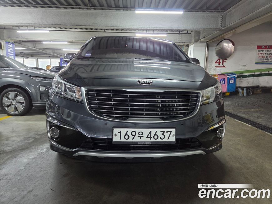 Kia Canival 2017